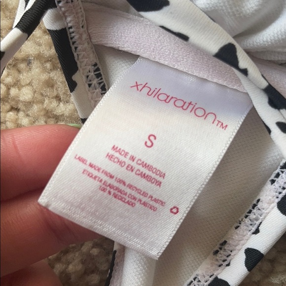 Xhilaration cheetah/leopard one piece swimsuit - Picture 9 of 12